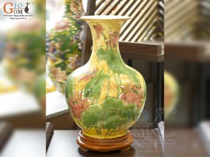 Bình tỏi men màu cảnh Hoa Sen Phú Qúy vẽ vàng 24k, cao 45cm