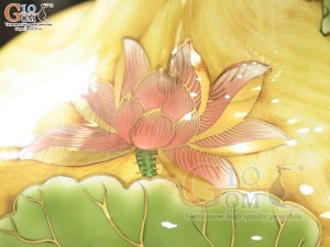Bình tỏi men màu cảnh Hoa Sen Phú Qúy vẽ vàng 24k, cao 45cm