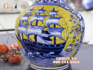 Bình tỏi men màu họa tiết 2 mặt vẽ Công Đào Phú Quý và Thuận Buồm Xuôi Gió cao 45cm