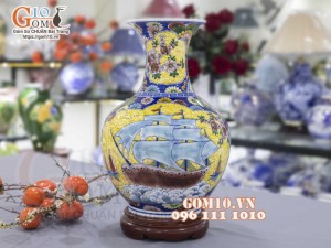 Bình tỏi men màu họa tiết 2 mặt vẽ Thuận Buồm Xuôi Gió và Công Đào cao 45cm