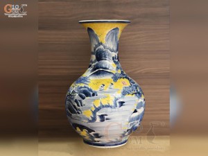 Bình tỏi men màu vẽ cảnh Sơn Thuỷ Hữu Tình, cao 52cm