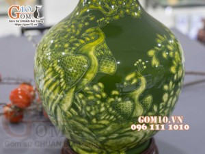 Bình tỏi men màu vẽ Công Đào, màu xanh cao 45cm