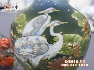 Bình tỏi men màu vẽ vàng 24k, cảnh Sen Hạc Phú Quý cao 45cm