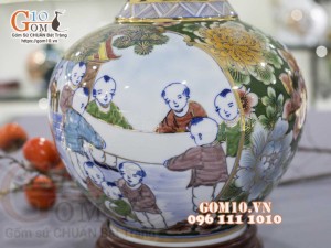 Bình tỏi men màu vẽ vàng 24k, họa tiết 2 mặt cảnh Bách Nhi Bách Phúc và Công Đào, cao 45cm