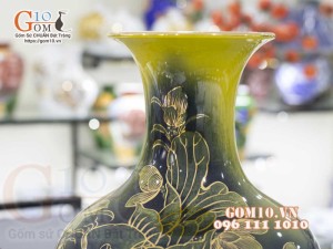 Bình tỏi men màu vẽ vàng 24k họa tiết Cá chép liên hoa cao 45cm