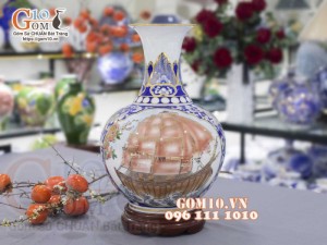 Bình tỏi men màu vẽ vàng 24k, Nhị cảnh Thuận Buồm Xuôi Gió và Công Đào cao 45cm