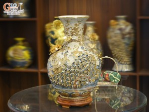 Bình tỏi men rạn đắp nổi Công Danh Phú Quý kênh vẽ vàng 24k, cao 52cm