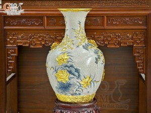 Bình tỏi men rạn đắp nổi Công Đào kênh 3D dát vàng điểm, cao 80cm