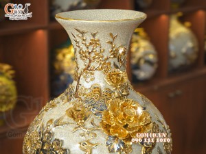 Bình tỏi men rạn đắp nổi Công Đào Phú Quý vẽ vàng 24k, cao 45cm