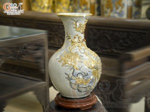 Bình tỏi men rạn đắp nổi Công Đào Tài Lộc vẽ vàng 24k, cao 45cm