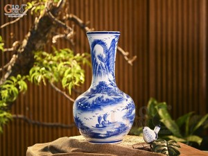 Bình tỏi men trắng vẽ Công Trúc Sơn Thủy, cao 45cm