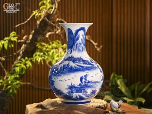Bình tỏi men trắng vẽ Tùng Lộc Sơn Thủy, cao 52cm