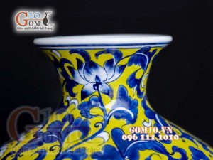 Bình Tụ Tài nền vàng vẽ hoa dây, cao 38cm