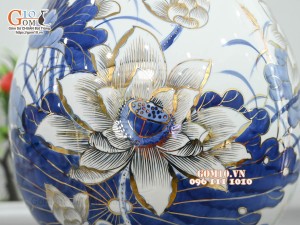 Bình tỳ bà men lam vẽ hoa Sen Phú Quý, vẽ vàng 24k, cao 42cm