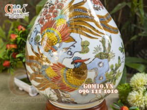 Bình tỳ bà men lam vẽ vàng 24k, cảnh Trĩ Đào Như Ý, cao 42cm