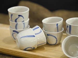 Bộ 10 chén sứ cổ