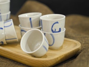 Bộ 10 chén sứ cổ