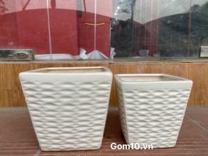 Bộ 2 chậu sứ men trắng, kích thước cao 16cm x 17cm và 14cm x 14cm