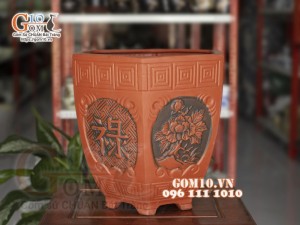 Bộ 3 chậu gốm đỏ lục giác đắp nổi cảnh Cúc Thọ Đào cao 35cm