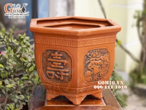 Bộ 3 chậu gốm đỏ lục giác khắc hoa, đường kính 51cm