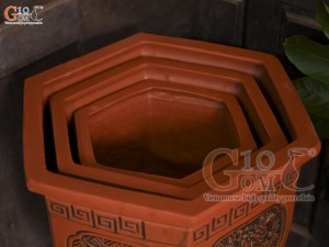 Bộ 3 chậu gốm lục giác cao khắc hoa, miệng 52cm