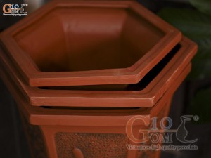 Bộ 3 chậu gốm lục giác khắc nổi Phúc Lộc Thọ, miệng 43cm