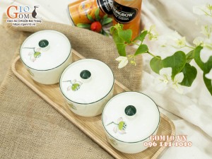 Bộ 3 hũ có nắp men kem vẽ Đài Sen, 9,5cm