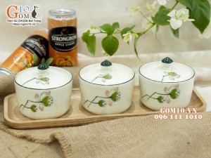 Bộ 3 hũ có nắp men kem vẽ Đài Sen, 9,5cm