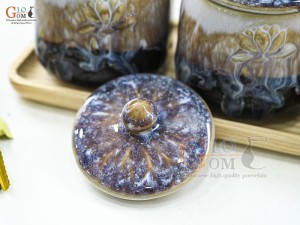 Bộ 3 hũ có nắp men hoàng thổ đắp nổi hoa Sen, cao 12cm