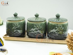 Bộ 3 hũ có nắp men thiên thanh đắp nổi hoa Sen, cao 12cm
