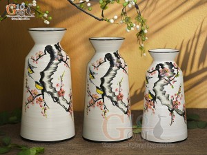 Bộ 3 lọ hoa men kem dáng cổ thắt vẽ hoa Đào phai, cao 28cm