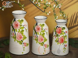 Bộ 3 lọ hoa men kem dáng cổ thắt vẽ hoa Hồng, cao 28cm