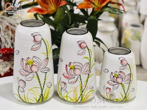Bộ 3 lọ hoa men kem dáng khum vẽ hoa Sen, cao 29cm