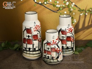Bộ 3 lọ hoa men kem dáng miệng thon vẽ Phố Cổ, cao 23cm