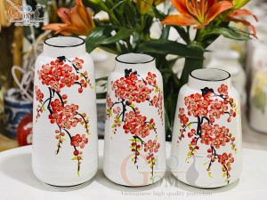 Bộ 3 lọ hoa men kem dáng vát vẽ hoa Đào đỏ, cao 30cm