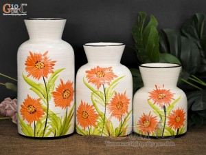 Bộ 3 lọ hoa men kem miệng loe vẽ hoa đồng tiền vàng, cao 23cm