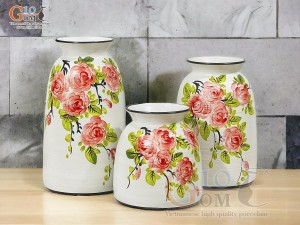 Bộ 3 lọ hoa men kem miệng loe vẽ hoa Hồng, cao 24cm
