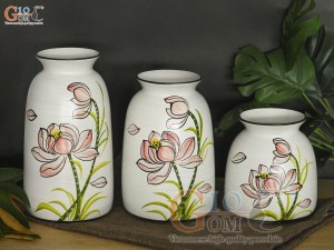 Bộ 3 lọ hoa men kem miệng loe vẽ hoa sen, cao 24cm