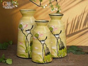 Bộ 3 lọ hoa men màu dáng cổ thắt vẽ hoa Sen hồng, cao 28cm