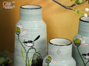 Bộ 3 lọ hoa men màu dáng miệng thon vẽ hoa Sen hồng, cao 23cm