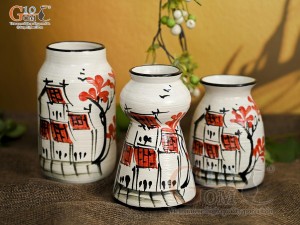 Bộ 3 lọ hoa mini men kem vẽ Phố Cổ, cao 13cm