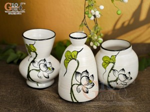Bộ 3 lọ hoa mini men kem vẽ Sen xanh, cao 13cm