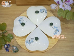 Bộ 4 bát nắp tim men kem vẽ hoa Sen xanh,(Kèm khay)