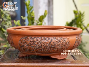Bộ 4 chậu gốm đỏ khắc hoa, đường kính 39cm