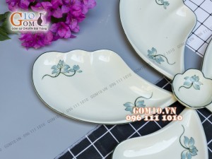 Bộ 5 đĩa cánh tiên men kem vẽ sen xanh