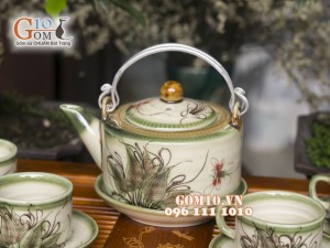 Bộ ấm chén ba chân men vuốt, vẽ chuồn, đầy đủ phụ kiện