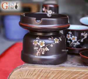 Bộ ấm chén cao cấp Giả cổ hoa mai trắng - men nâu - chỉ đỏ và đầy đủ phụ kiện