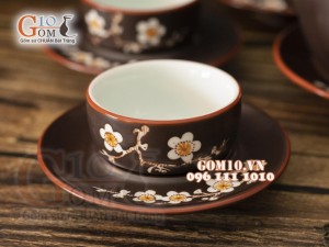 Bộ ấm chén cao cấp Sâu lòng hoa mai trắng - men nâu - chỉ đỏ