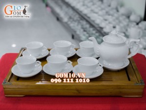 Bộ ấm chén cát tường men trắng 600ml