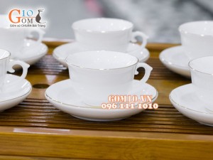 Bộ ấm chén cát tường men trắng, kẻ chỉ vàng kim 500ml